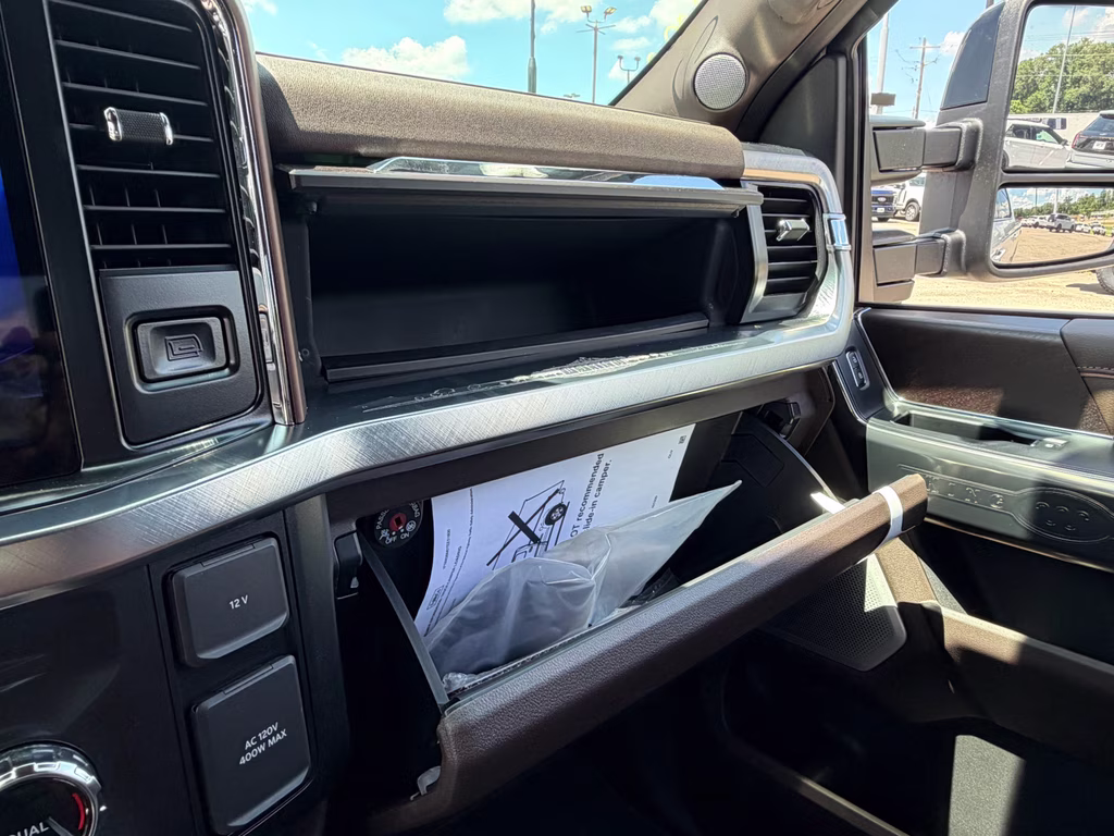 2026 Star White Metallic Tri-Coat Ford Super Duty F-250 SRW King Ranch 4X4 Truck