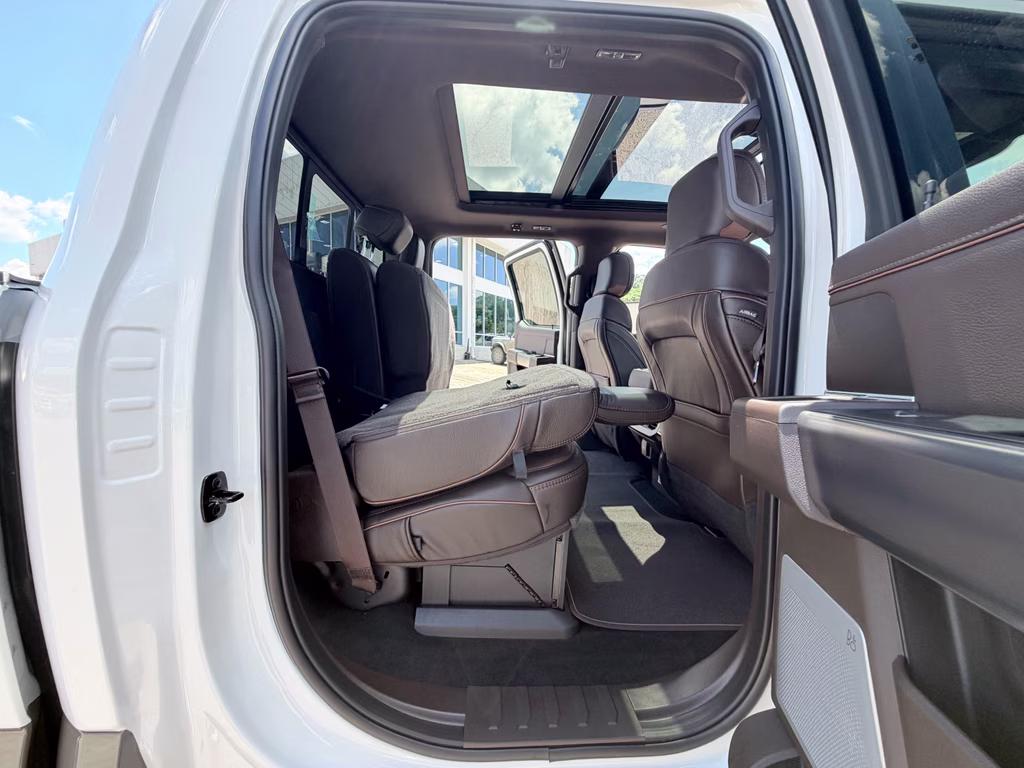 2026 Star White Metallic Tri-Coat Ford Super Duty F-250 SRW King Ranch 4X4 Truck