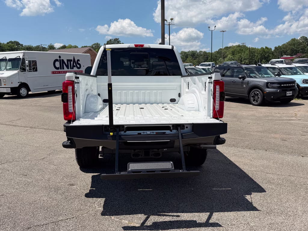 2026 Star White Metallic Tri-Coat Ford Super Duty F-250 SRW King Ranch 4X4 Truck