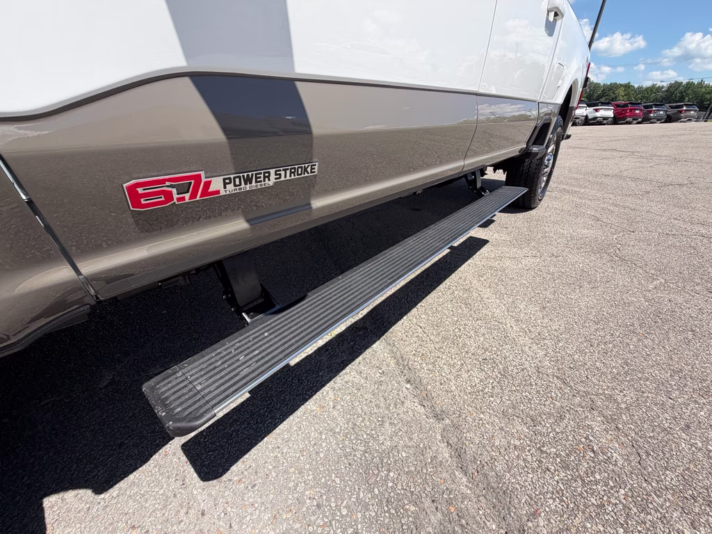 2026 Star White Metallic Tri-Coat Ford Super Duty F-250 SRW King Ranch 4X4 Truck