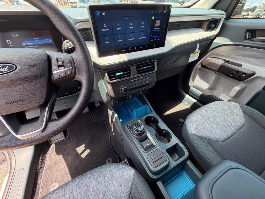 2026 Space White Metallic Ford Maverick XLT FWD Truck