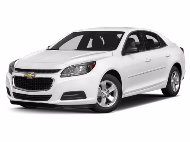 2015 White Chevrolet Malibu 2LT FWD Sedan