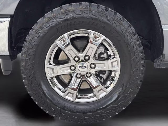 2022 Gray Metallic Ford F-150 XLT RWD Truck