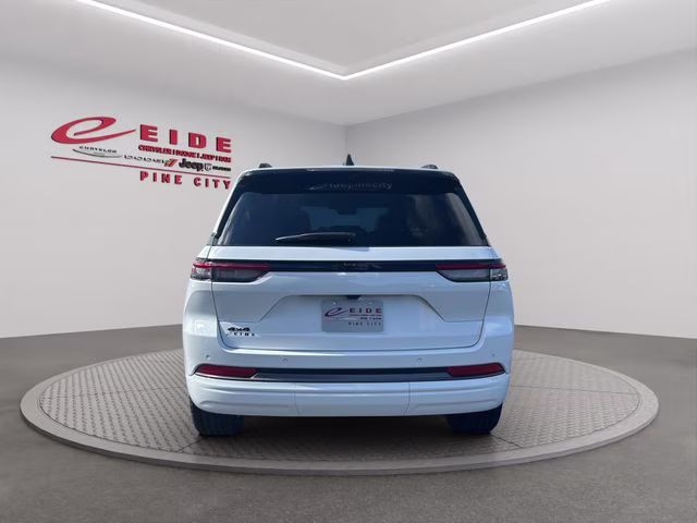 2026 Bright White Clearcoat Jeep Grand Cherokee Limited Reserve 4X4 SUV