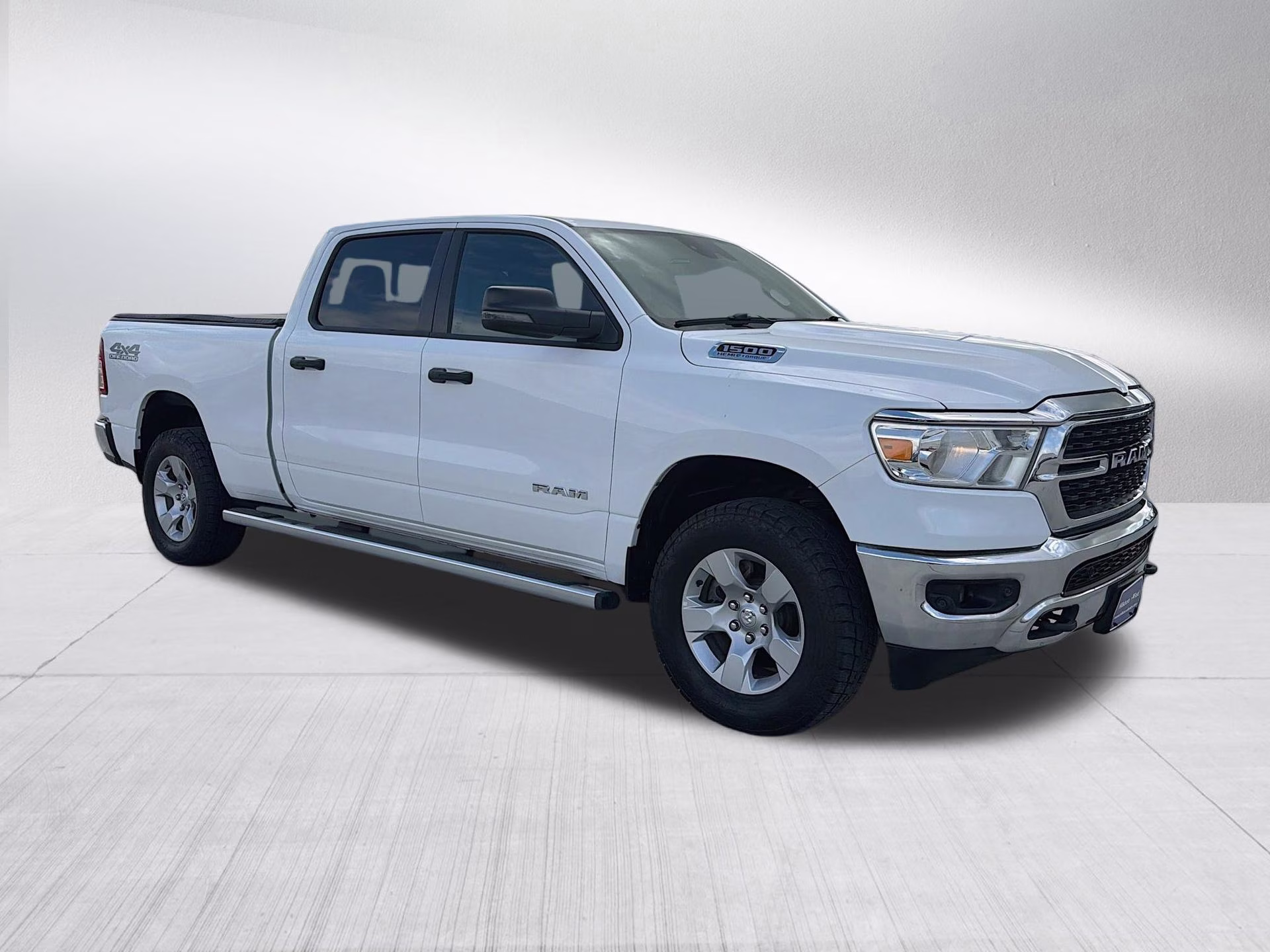 2023 Bright White Clearcoat Ram 1500 Big Horn/Lone Star 4X4 Truck