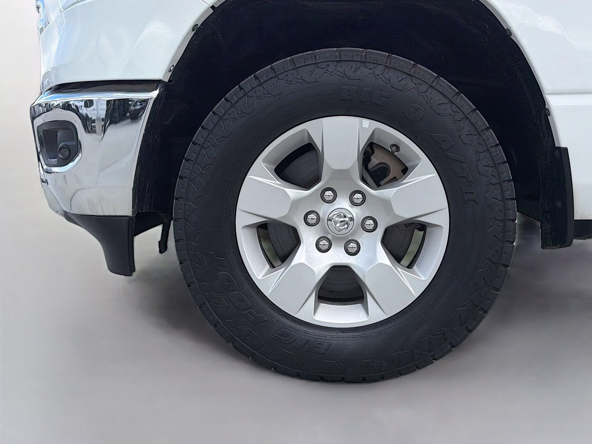 2023 Bright White Clearcoat Ram 1500 Big Horn/Lone Star 4X4 Truck