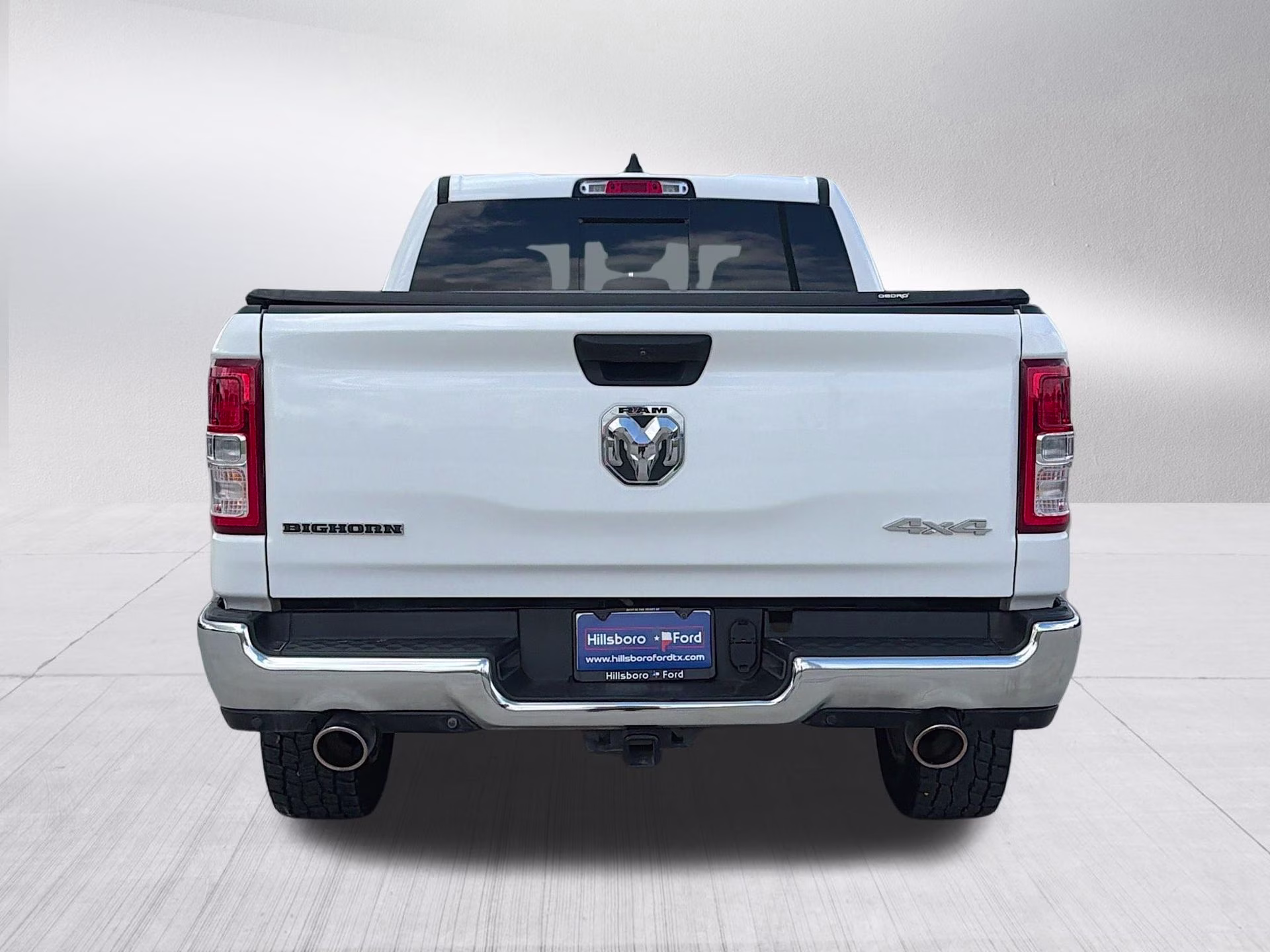 2023 Bright White Clearcoat Ram 1500 Big Horn/Lone Star 4X4 Truck
