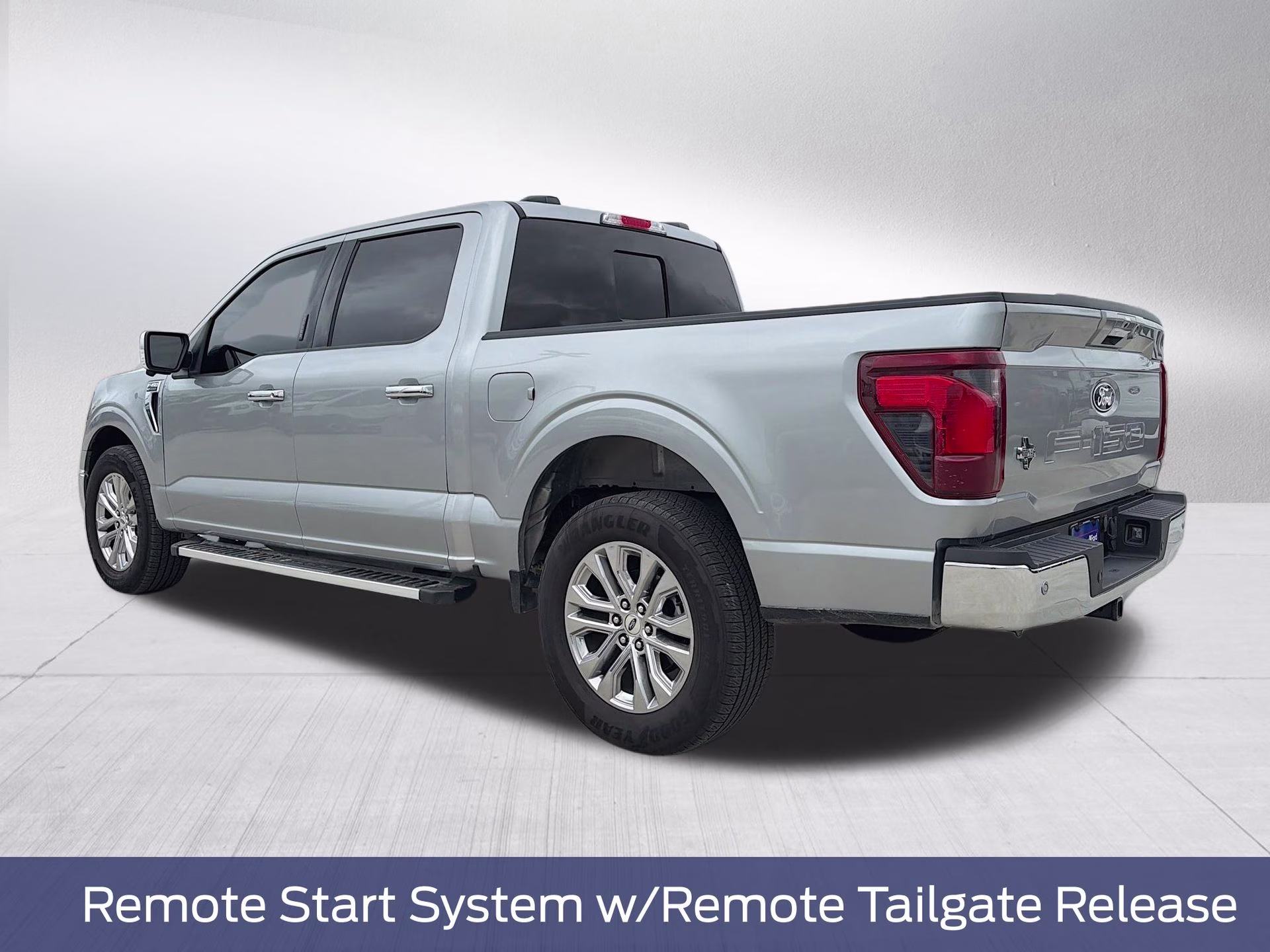 2024 Iconic Silver Metallic Ford F-150 XLT RWD Truck