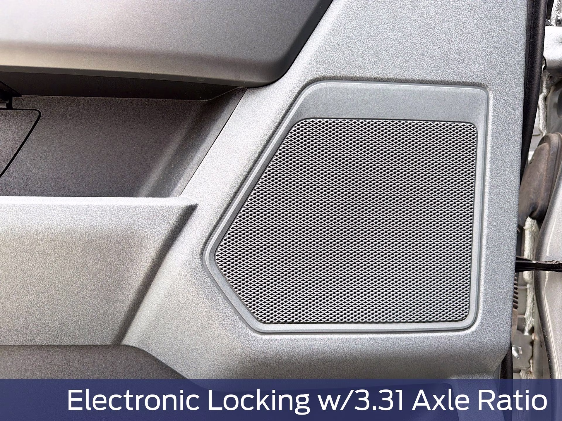 2024 Iconic Silver Metallic Ford F-150 XLT RWD Truck