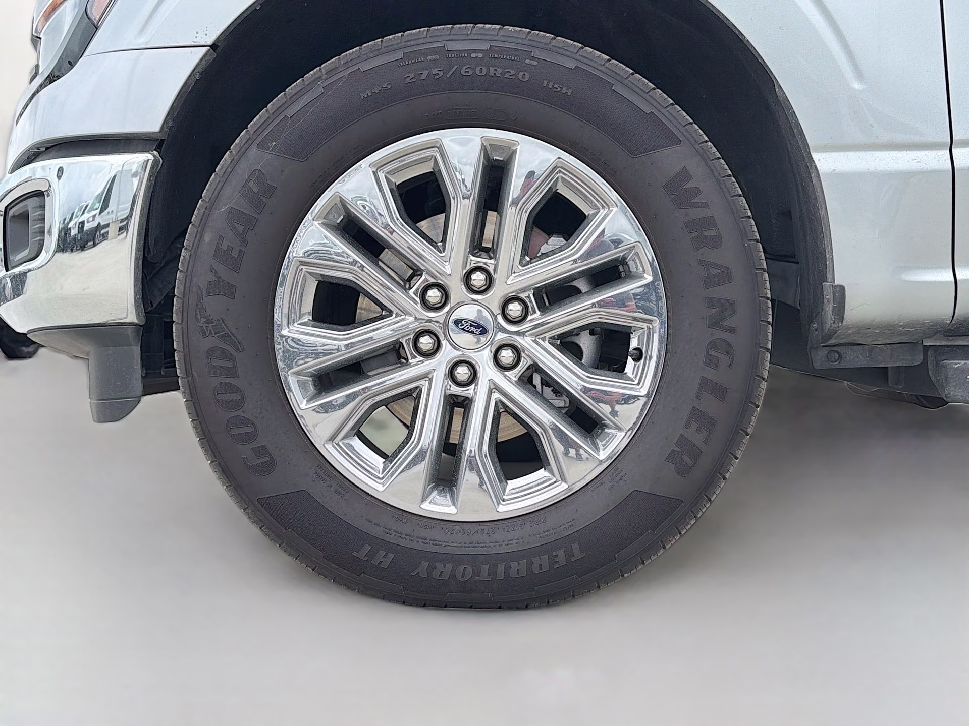 2024 Iconic Silver Metallic Ford F-150 XLT RWD Truck