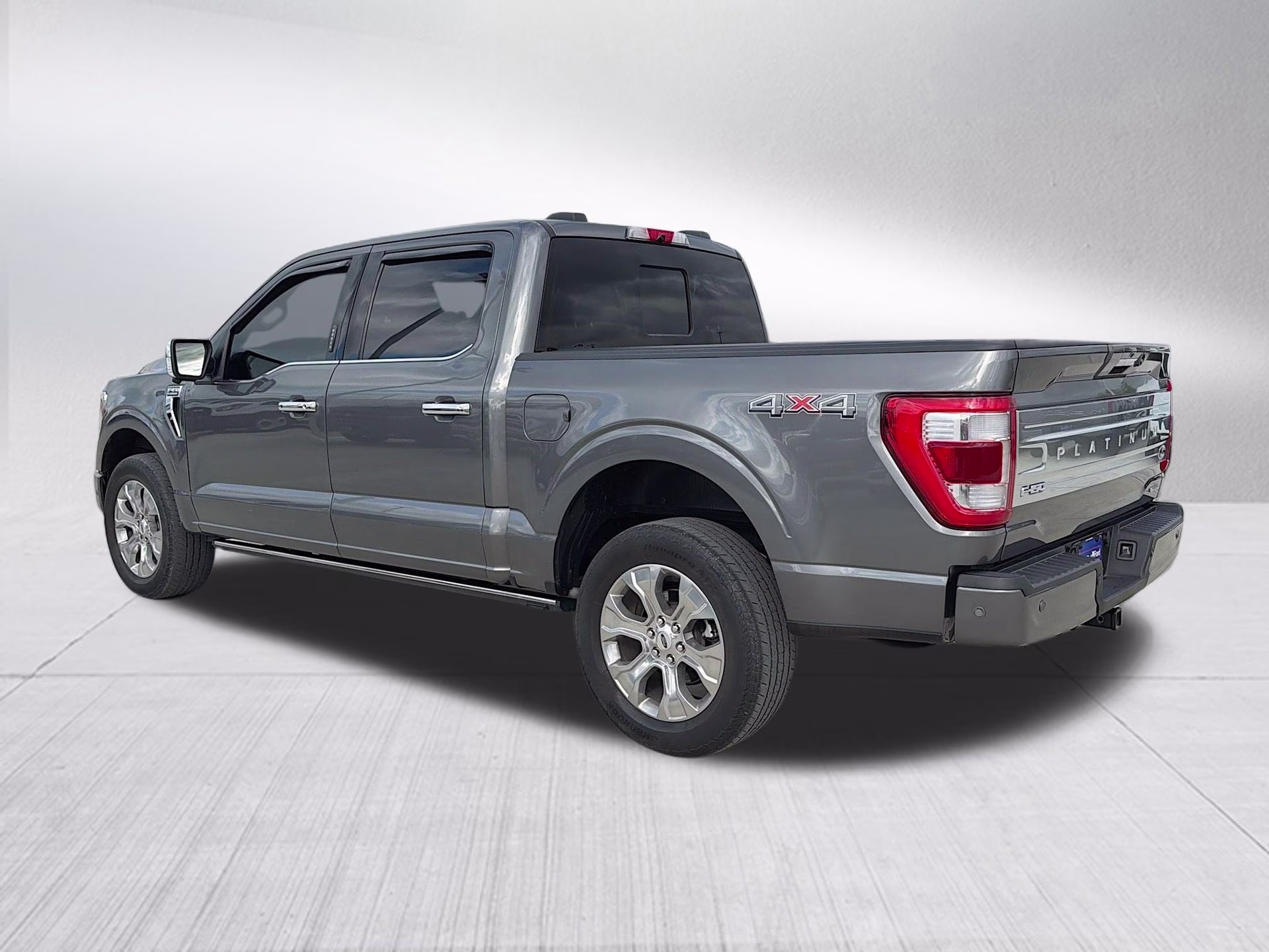 2023 Gray Metallic Ford F-150 Platinum 4X4 Truck