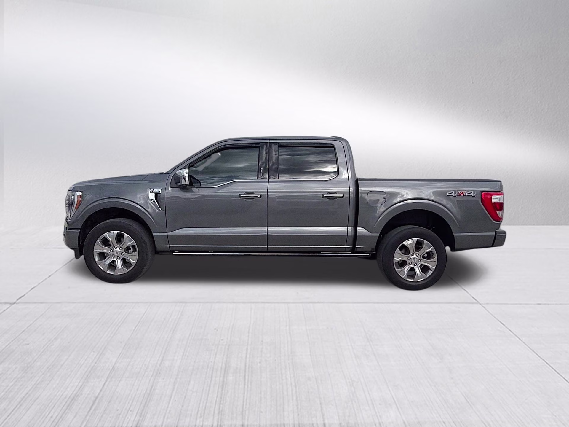 2023 Gray Metallic Ford F-150 Platinum 4X4 Truck