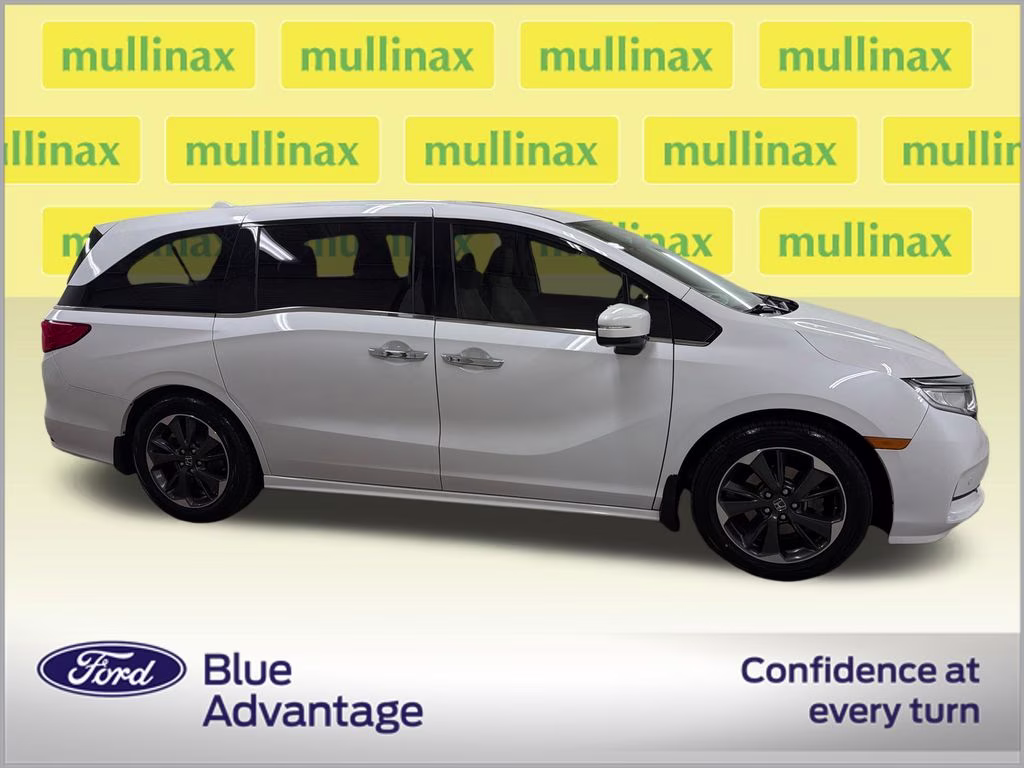 2024 Platinum White Pearl Honda Odyssey Elite FWD Van