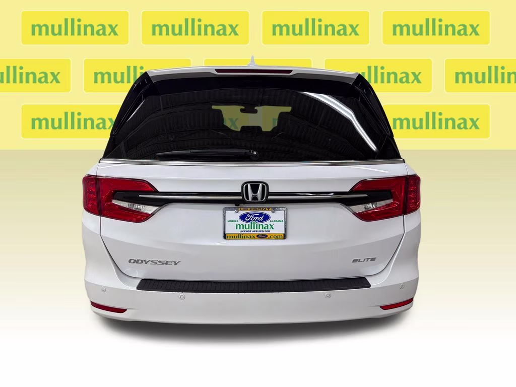 2024 Platinum White Pearl Honda Odyssey Elite FWD Van