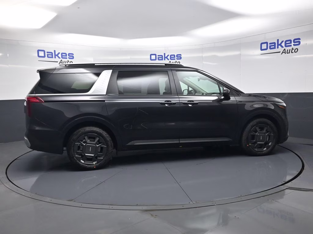 2026 Panthera Metal Kia Carnival Hybrid EX FWD Van