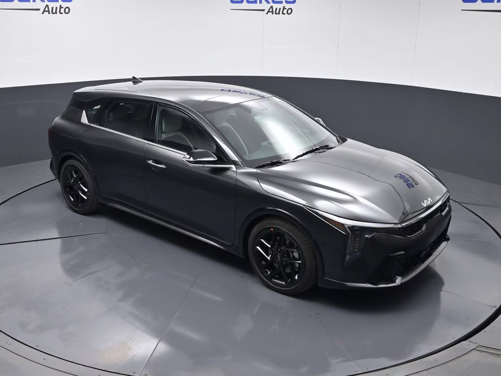 2026 Interstellar Gray Kia K4 Hatchback GT-Line Turbo FWD Hatchback