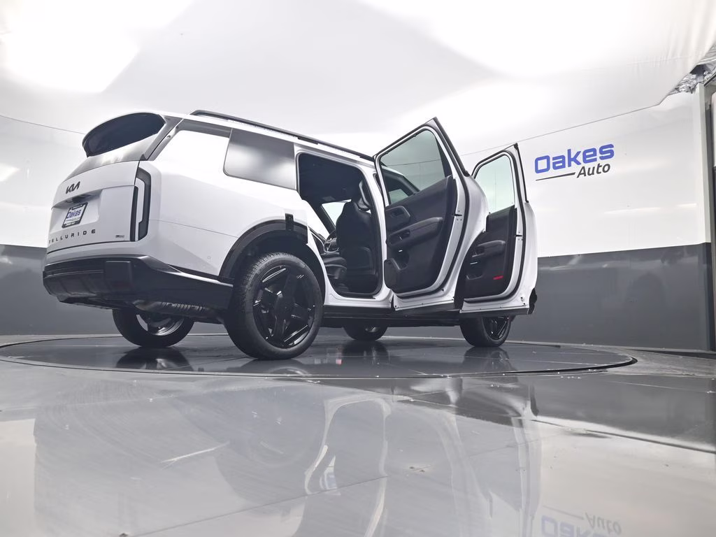 2027 Glacial White Pearl Kia Telluride Hybrid X-Line SX AWD SUV