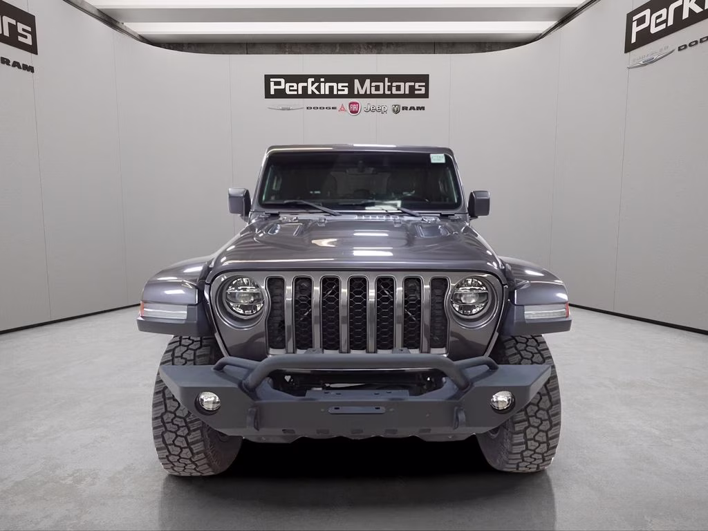 2021 Granite Crystal Metallic Clearcoat Jeep Gladiator Rubicon 4X4 Truck