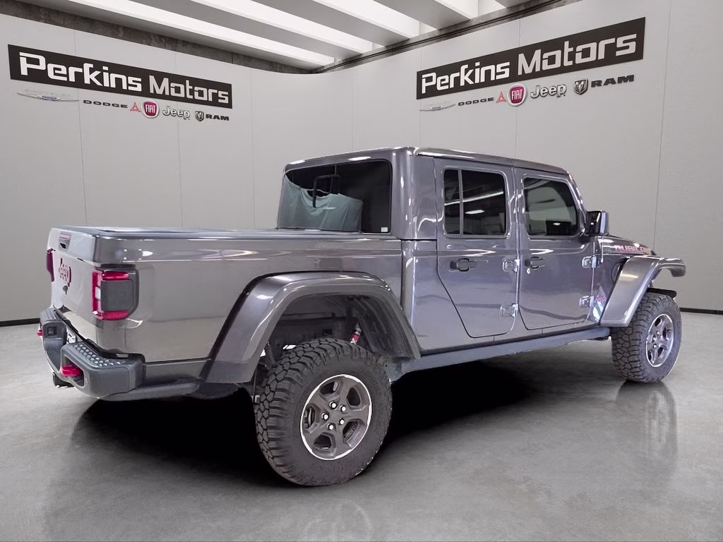 2021 Granite Crystal Metallic Clearcoat Jeep Gladiator Rubicon 4X4 Truck