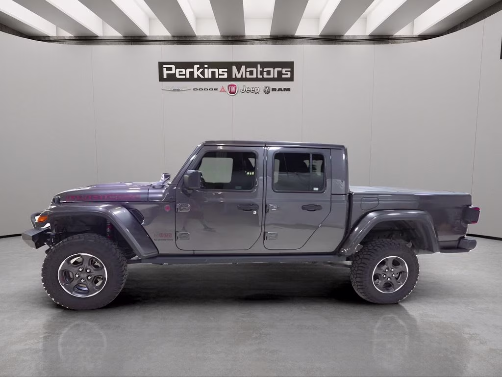 2021 Granite Crystal Metallic Clearcoat Jeep Gladiator Rubicon 4X4 Truck