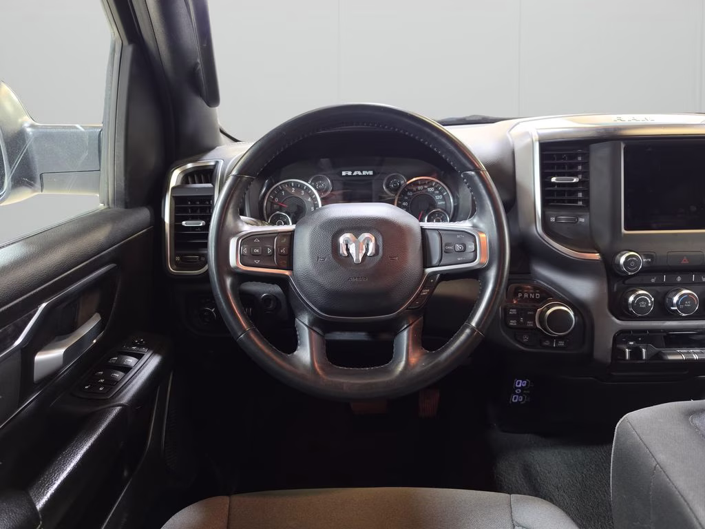 2024 Bright White Clearcoat Ram 1500 Big Horn/Lone Star 4X4 Truck