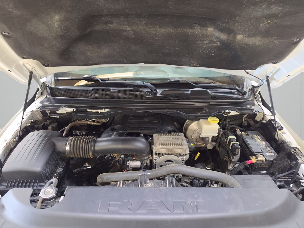 2024 Bright White Clearcoat Ram 1500 Big Horn/Lone Star 4X4 Truck