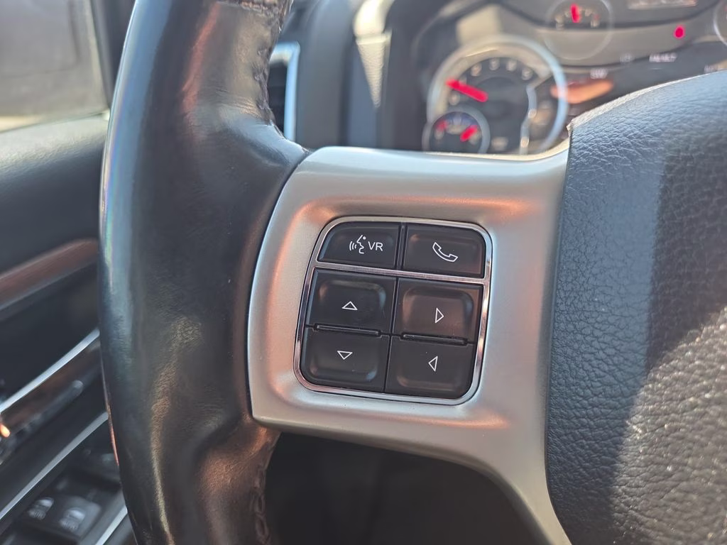 2017 Brilliant Black Crystal Pearlcoat Ram 2500 Laramie 4X4 Truck