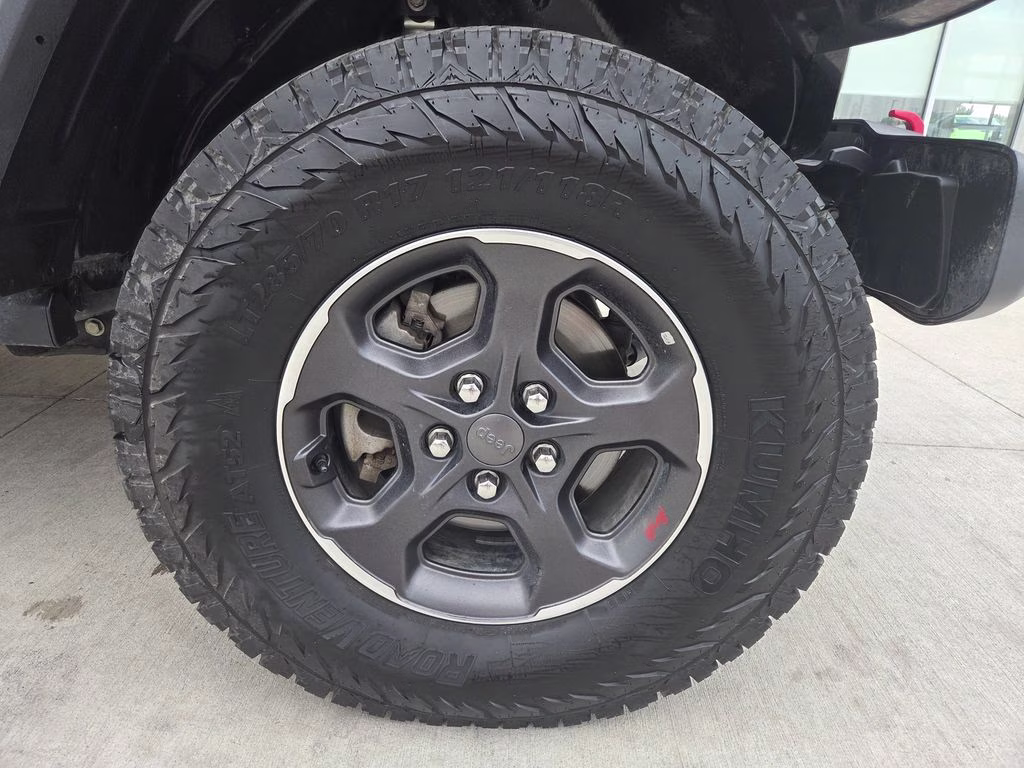 2020 Black Clearcoat Jeep Gladiator Rubicon 4X4 Truck