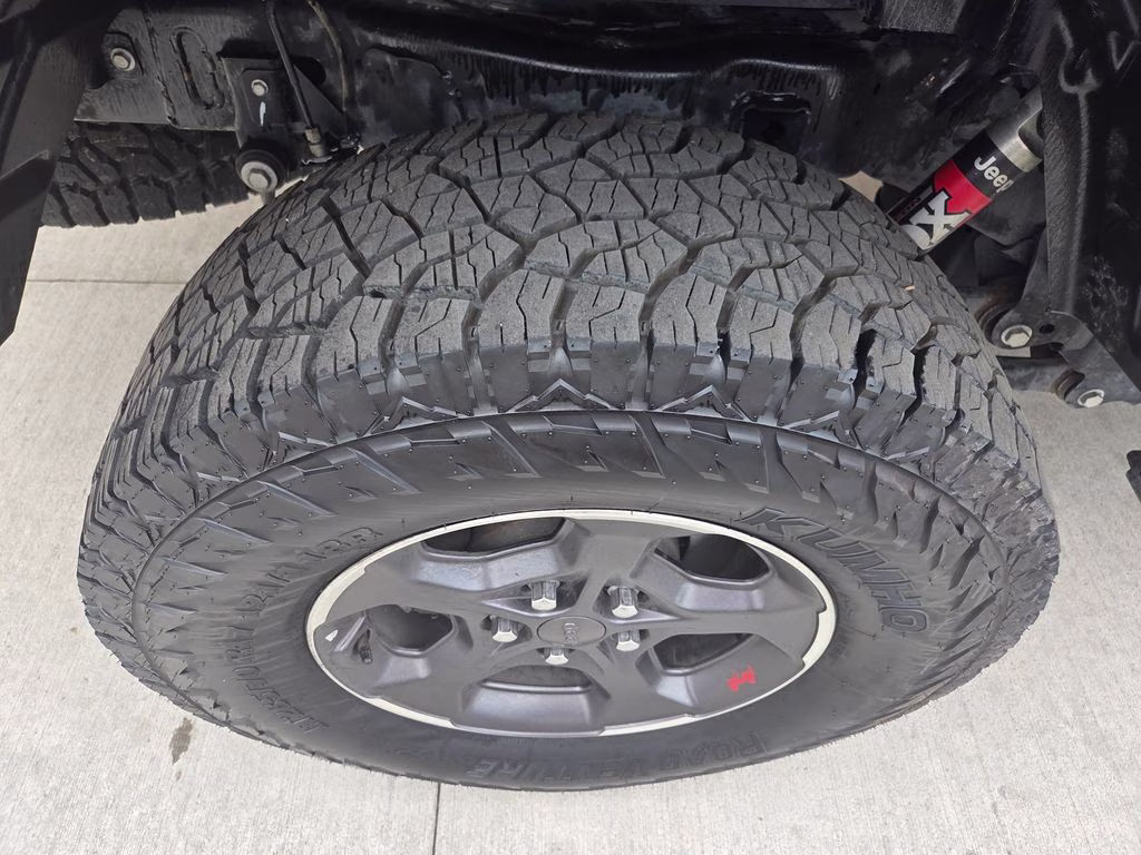 2020 Black Clearcoat Jeep Gladiator Rubicon 4X4 Truck