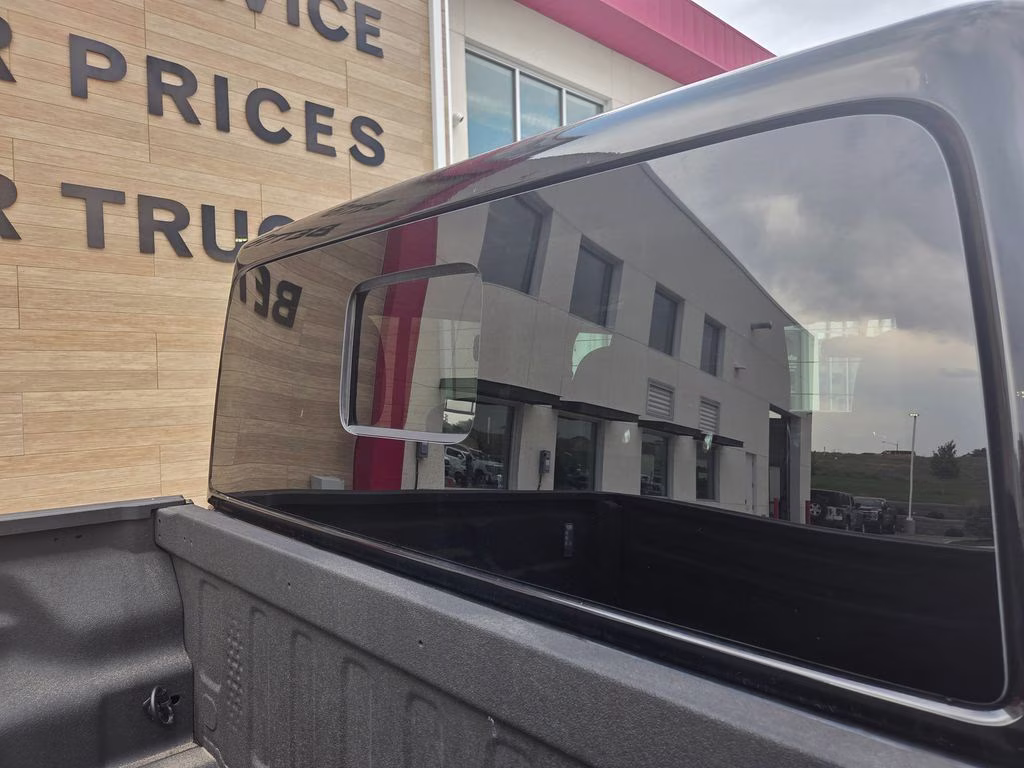 2020 Black Clearcoat Jeep Gladiator Rubicon 4X4 Truck