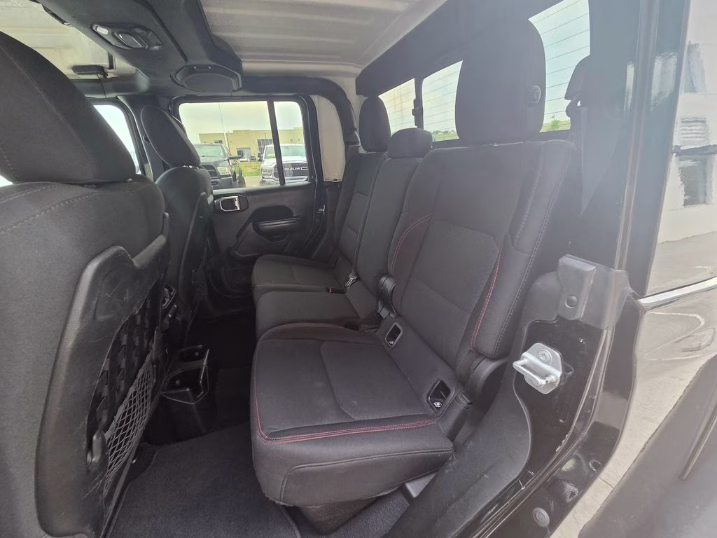 2020 Black Clearcoat Jeep Gladiator Rubicon 4X4 Truck