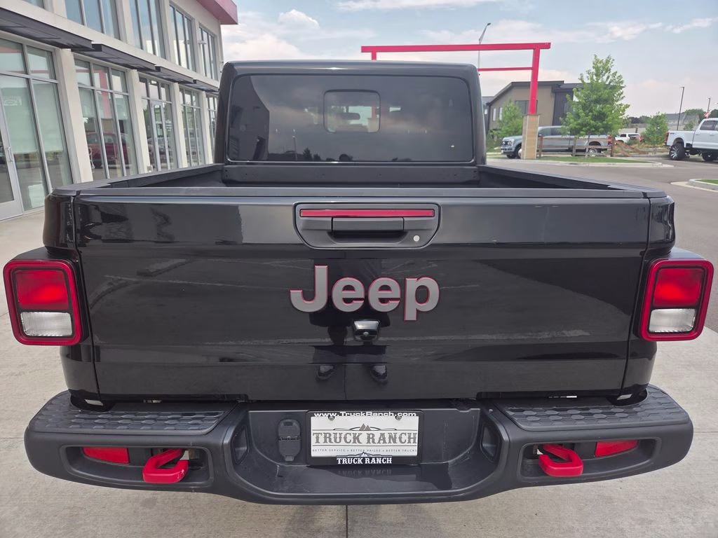 2020 Black Clearcoat Jeep Gladiator Rubicon 4X4 Truck