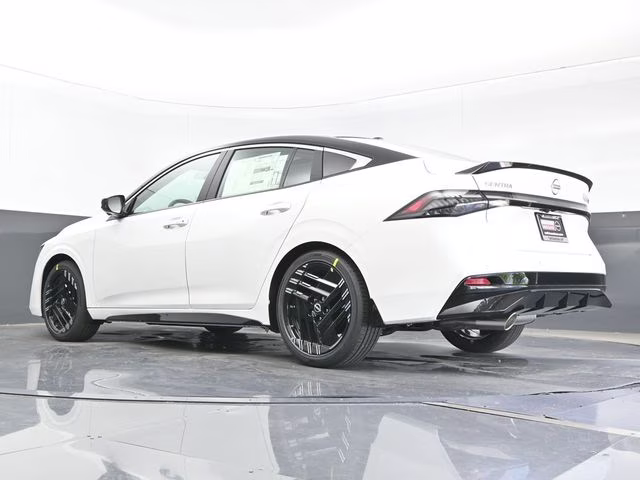 2026 Aspen White/Super Black Nissan Sentra SR FWD Sedan