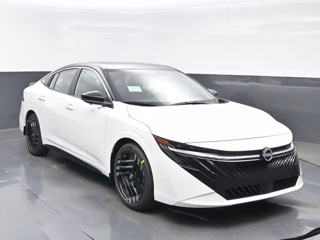 2026 Aspen White/Super Black Nissan Sentra SR FWD Sedan