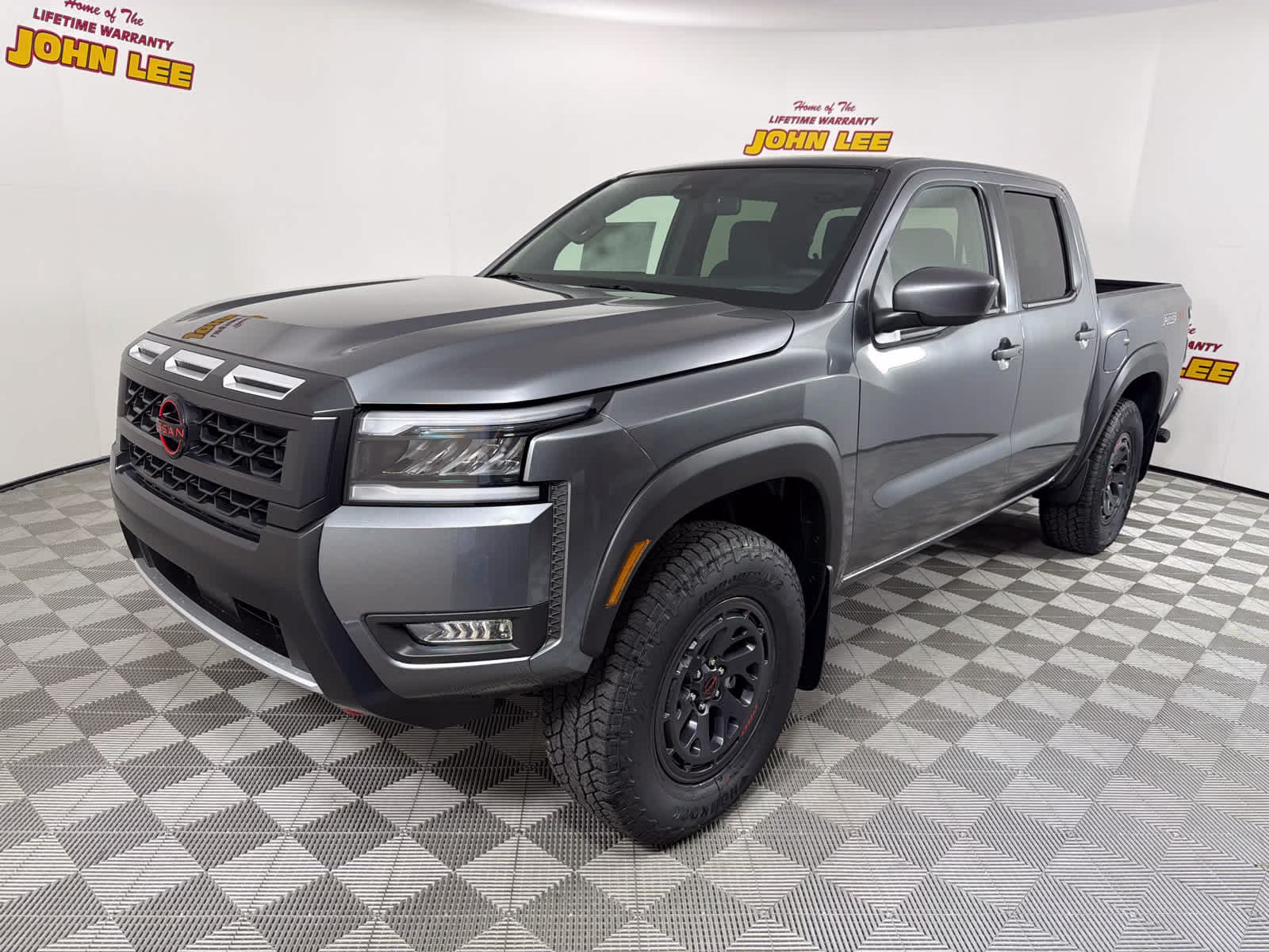 2026 Nissan Frontier PRO-4X Crew Cab 4X4's photo
