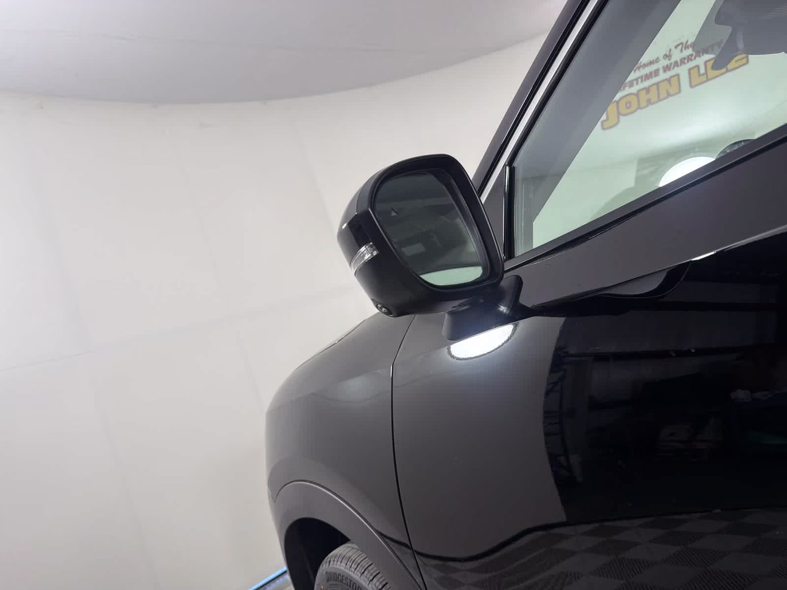2026 Super Black Nissan Kicks SR FWD SUV