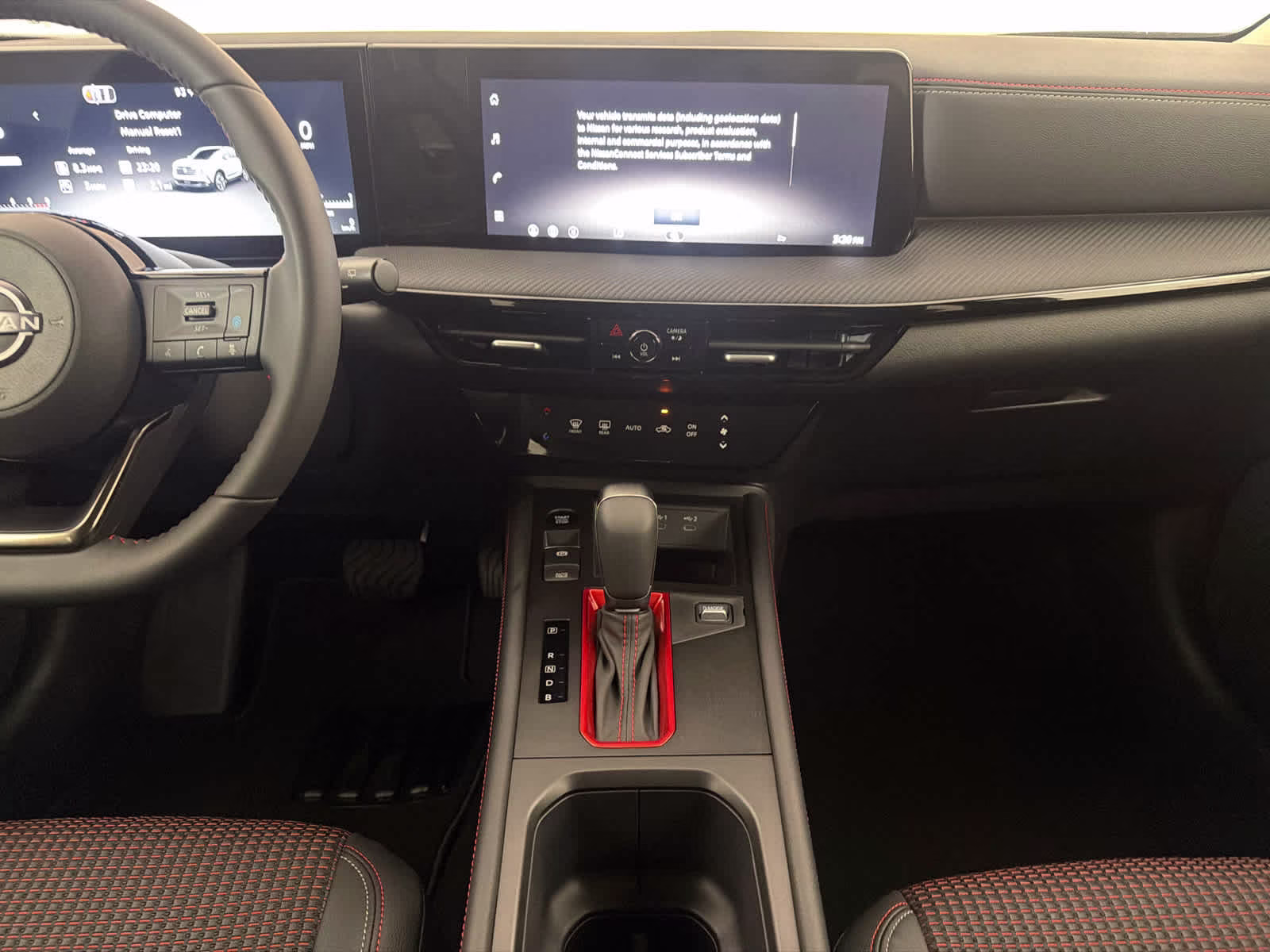 2026 Super Black Nissan Kicks SR FWD SUV