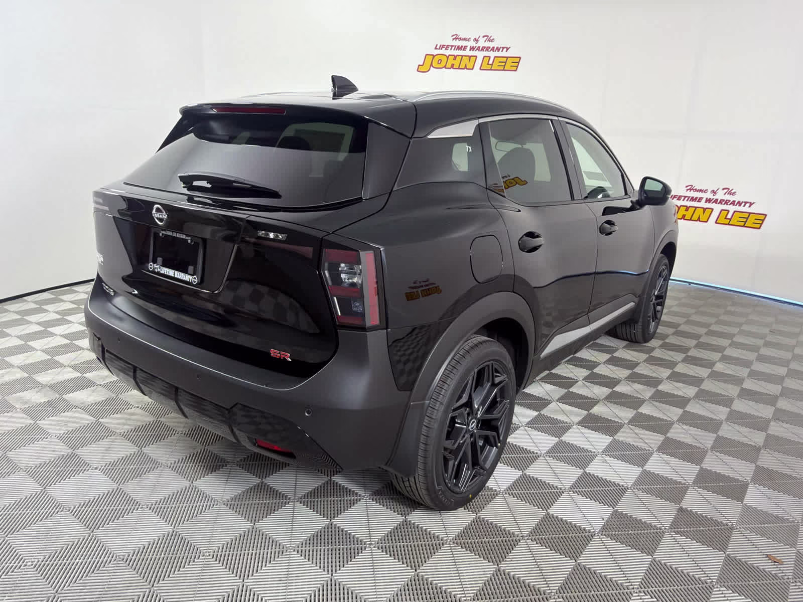 2026 Super Black Nissan Kicks SR FWD SUV