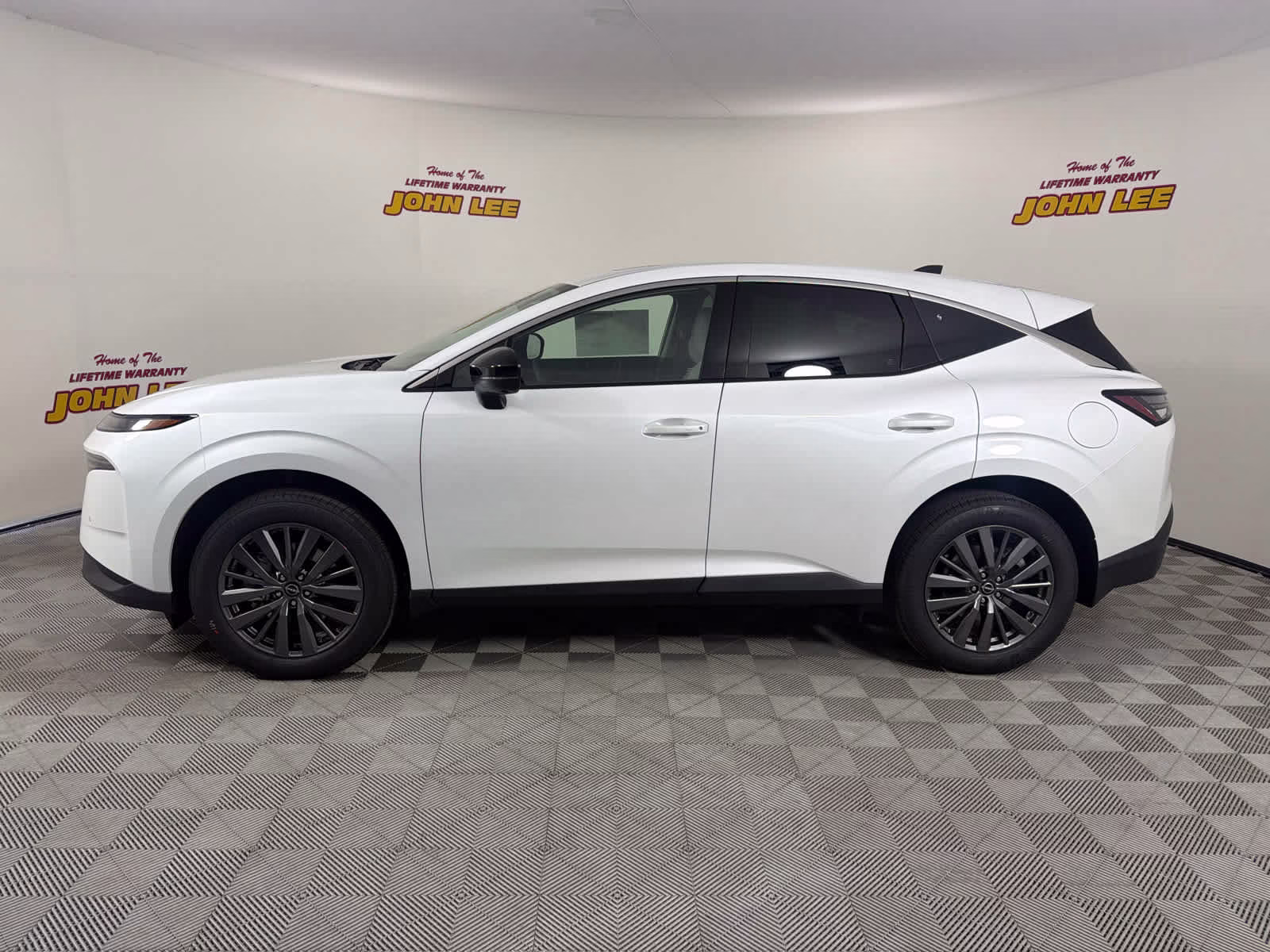 2026 Everest White Pearl Tricoat Nissan Murano SL AWD SUV