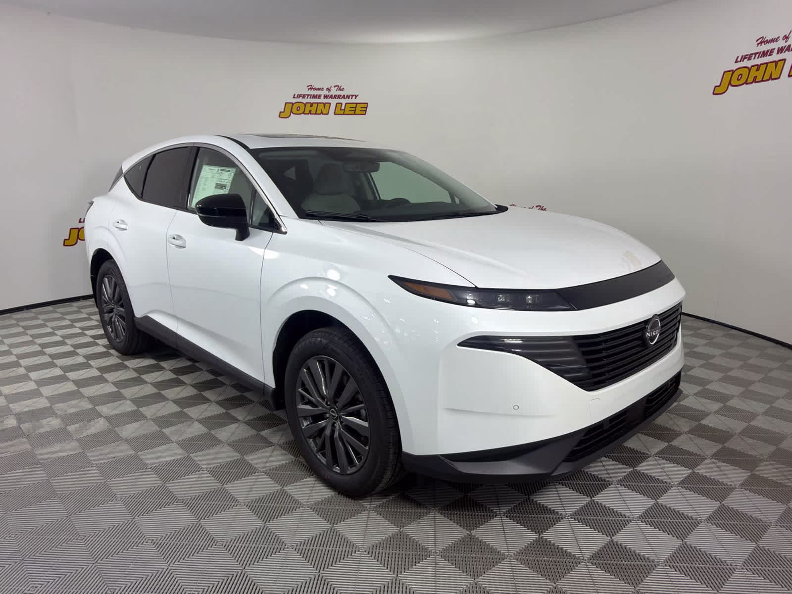 2026 Everest White Pearl Tricoat Nissan Murano SL AWD SUV