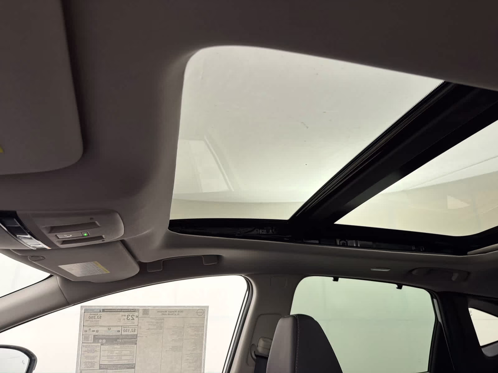 2026 Everest White Pearl Tricoat Nissan Murano Platinum AWD SUV