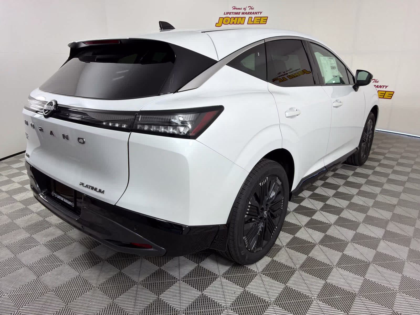 2026 Everest White Pearl Tricoat Nissan Murano Platinum AWD SUV