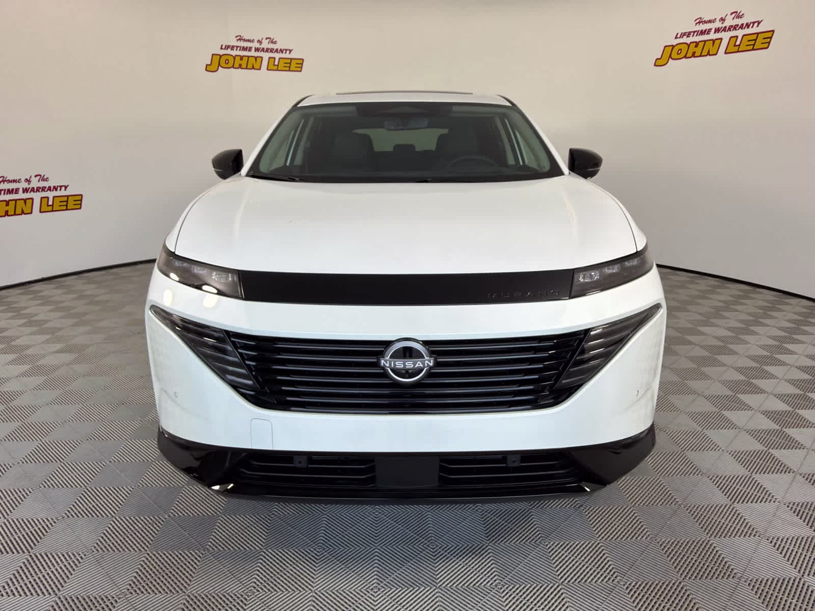 2026 Everest White Pearl Tricoat Nissan Murano Platinum AWD SUV