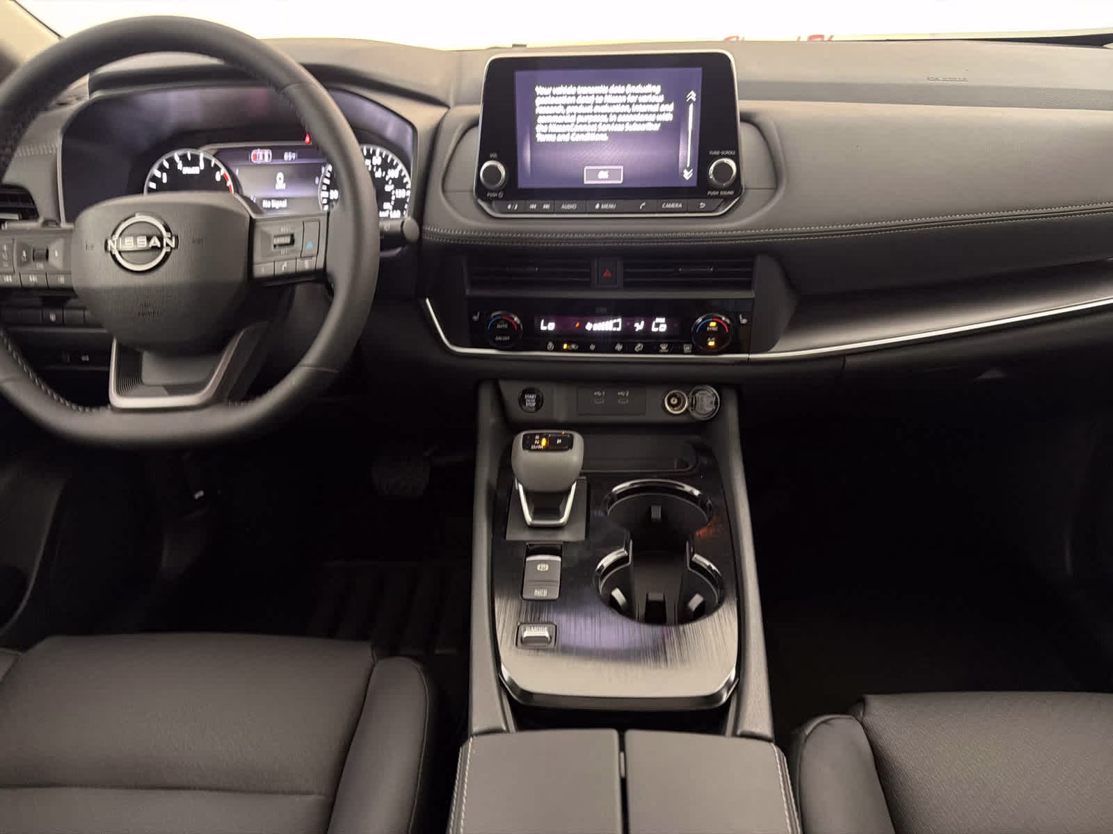 2026 Obsidian Green Nissan Rogue Dark Armor FWD SUV