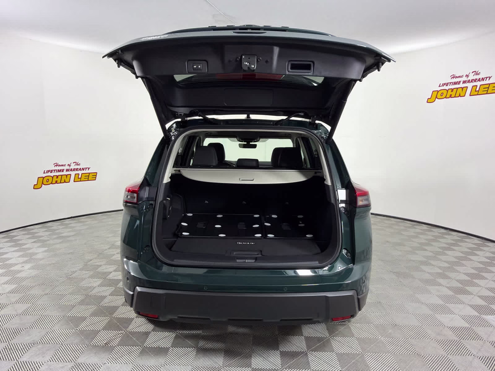 2026 Obsidian Green Nissan Rogue Dark Armor FWD SUV