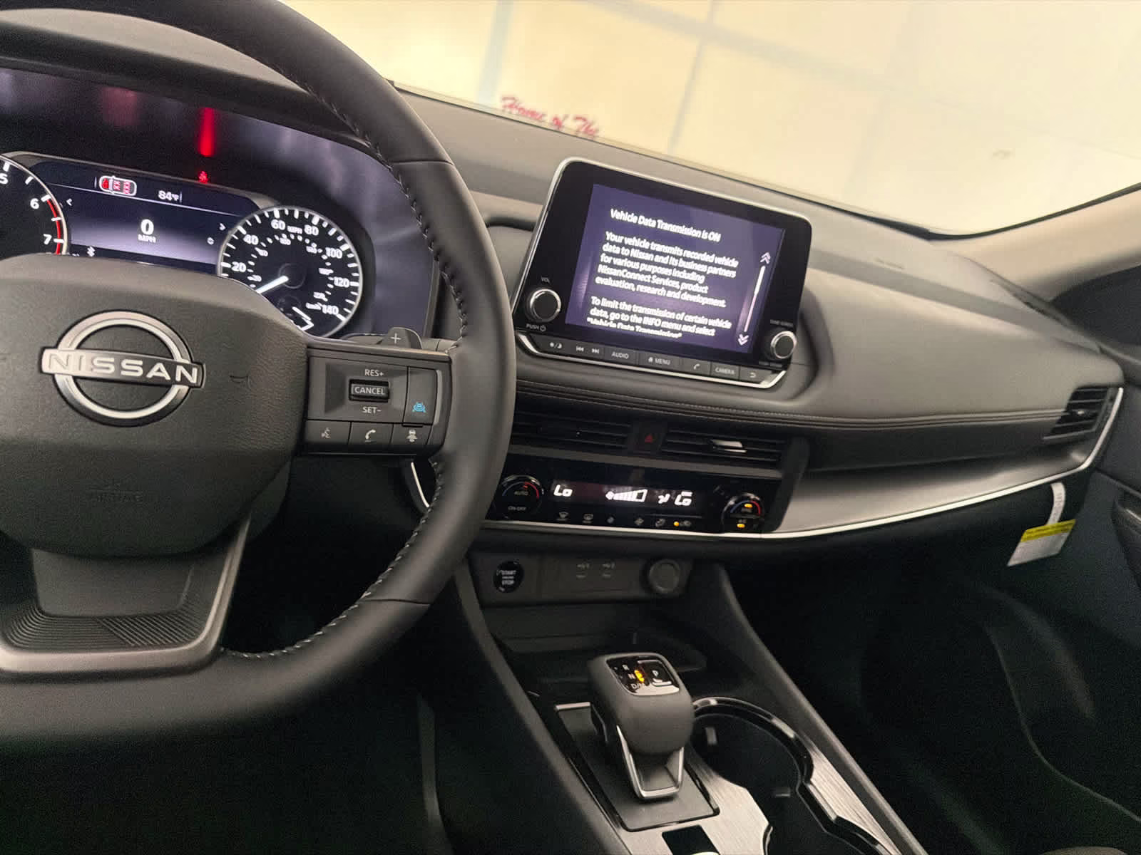 2026 Everest White Pearl Tricoat Nissan Rogue SV FWD SUV