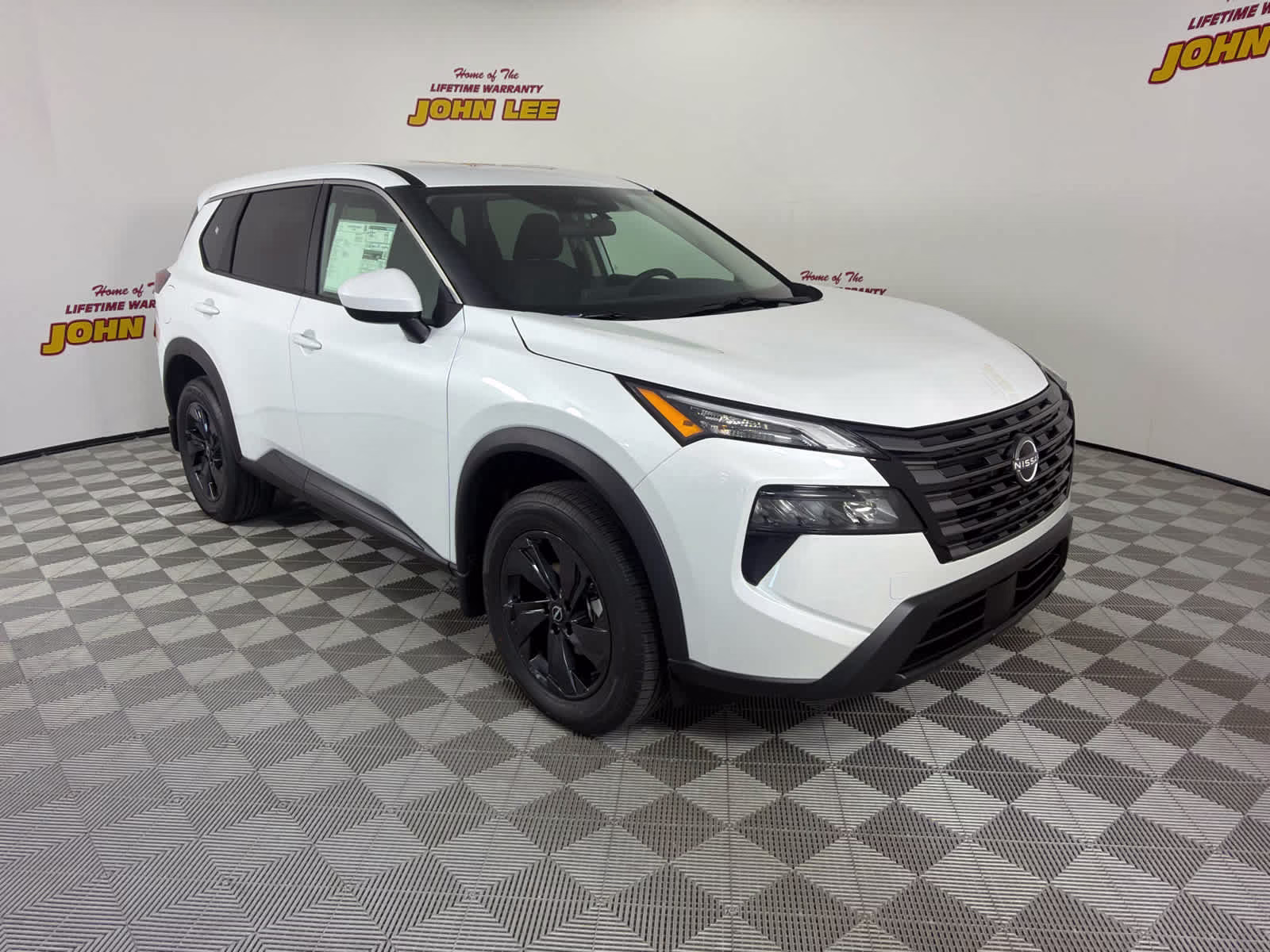 2026 Everest White Pearl Tricoat Nissan Rogue SV FWD SUV