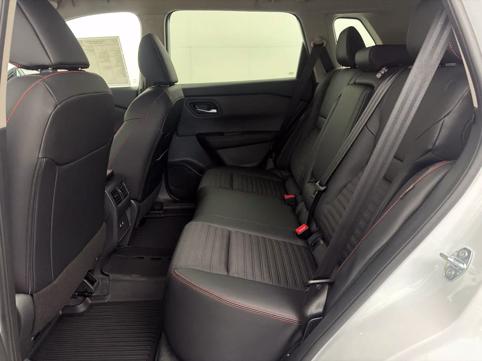 2026 Everest White Pearl Tricoat Nissan Rogue Rock Creek AWD SUV