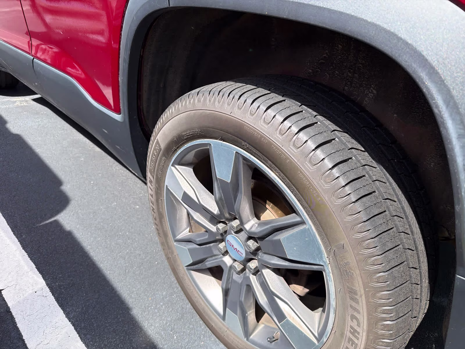 2019 Red Quartz Tintcoat GMC Acadia SLT FWD SUV