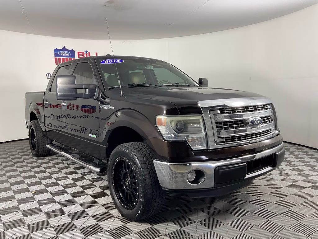 2014 Ford F-150 XLT SuperCrew 145-in's photo